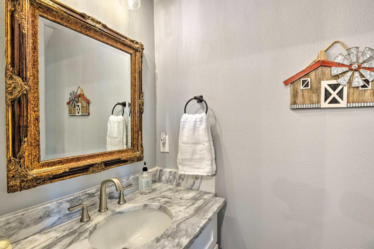 Granbury Home With Hot Tub And Furnished Patio! מראה חיצוני תמונה