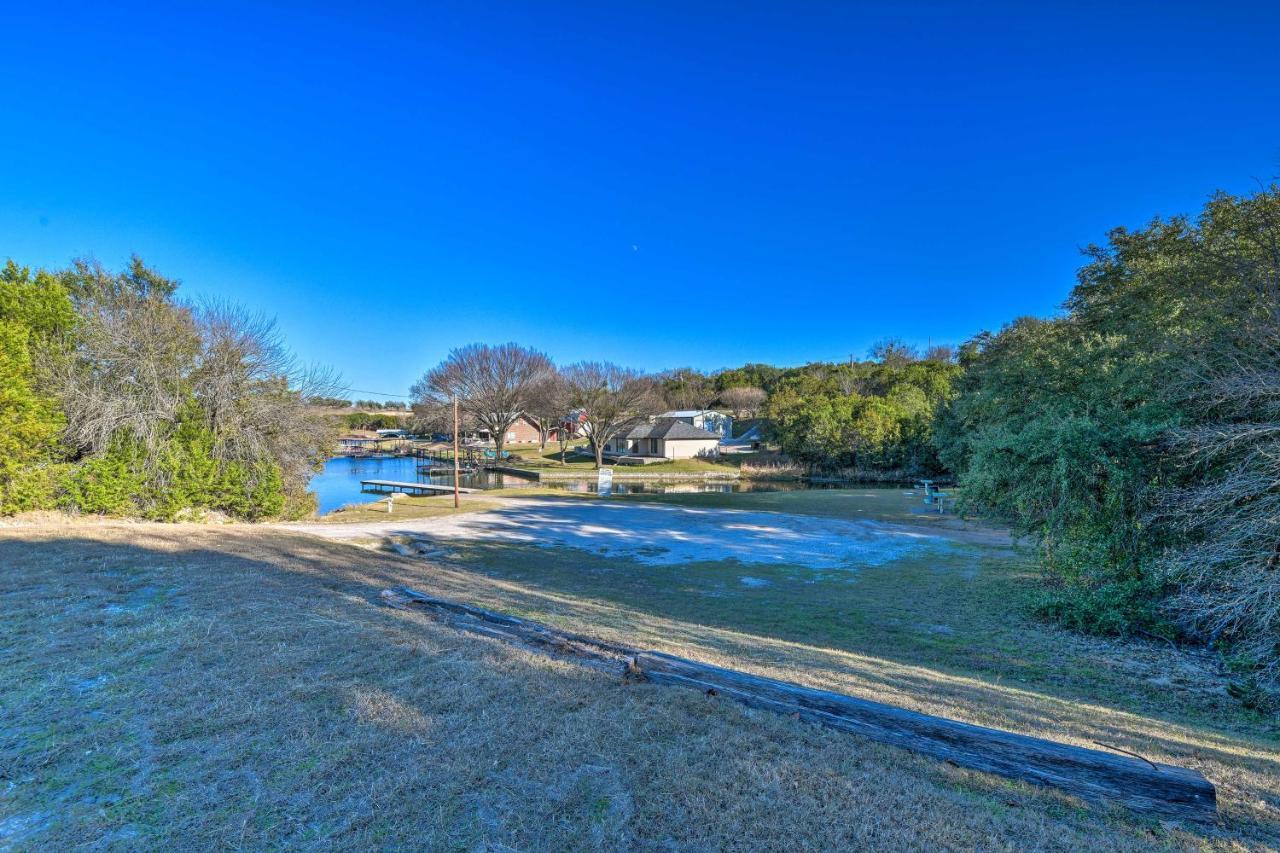 Granbury Home With Hot Tub And Furnished Patio! מראה חיצוני תמונה