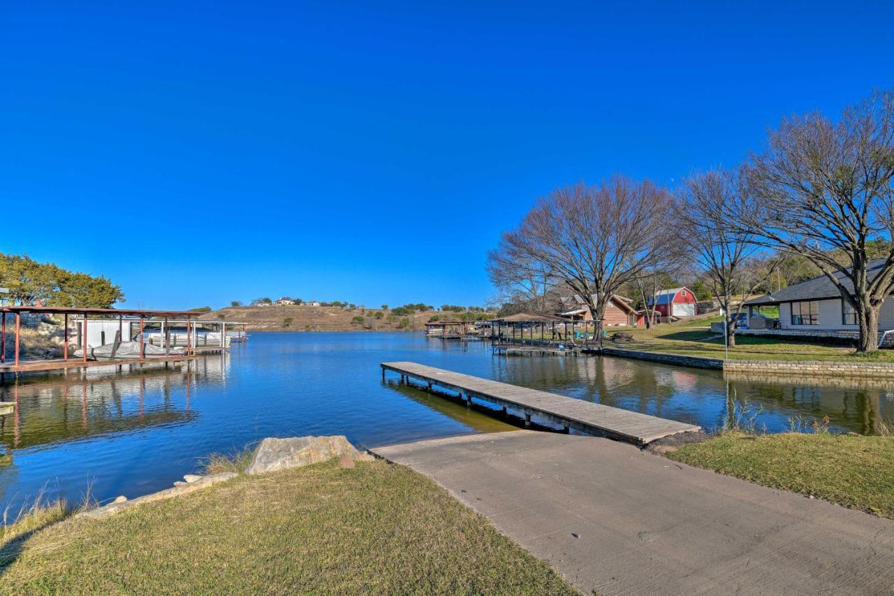 Granbury Home With Hot Tub And Furnished Patio! מראה חיצוני תמונה