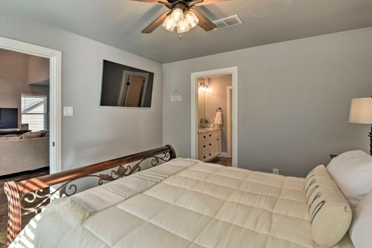Granbury Home With Hot Tub And Furnished Patio! מראה חיצוני תמונה